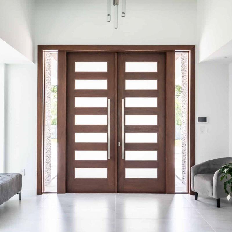 exclusive-wood-doors-exterior-finishings-palm-beach-image-1