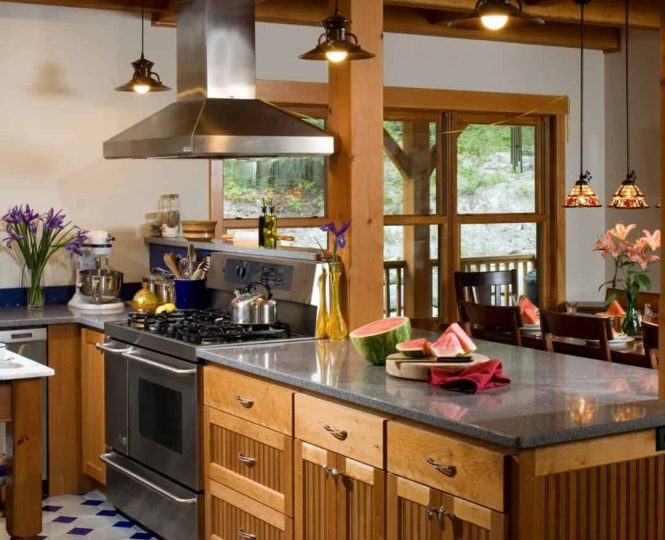 montana-heritage-builders-whitefish-buidl-magazine-kitchen